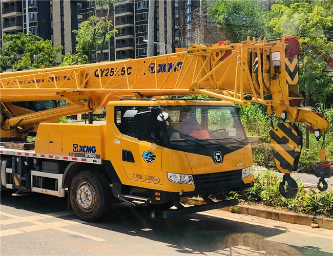 宜宾市大件设备吊装租赁吊车